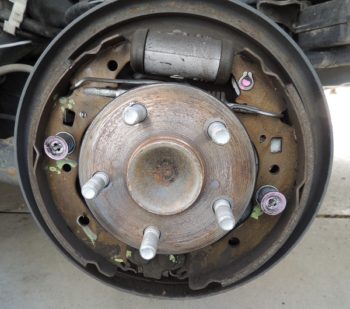 How to adjust drum brakes — My Knowledge Guy